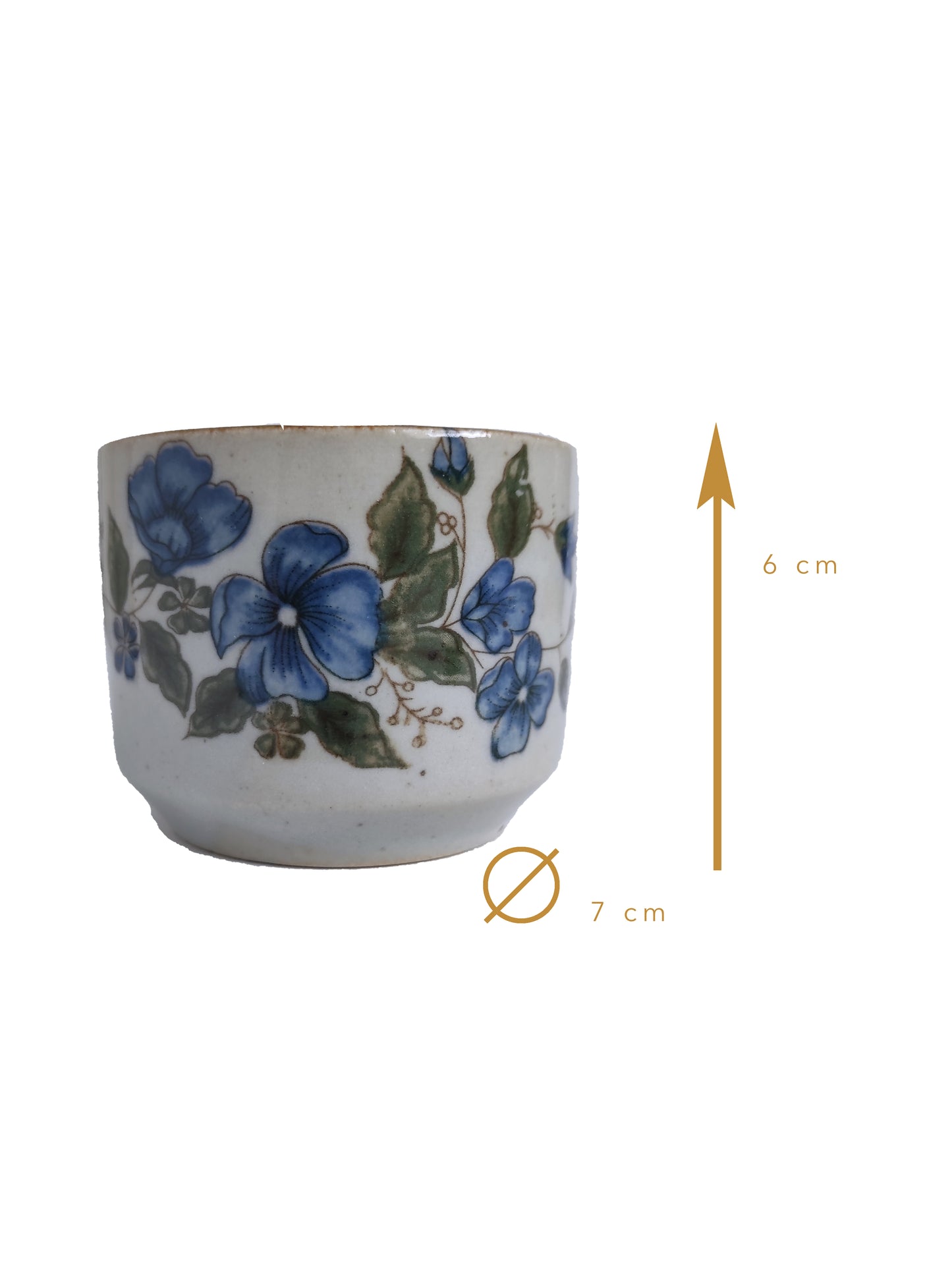 Quatre tasses à café