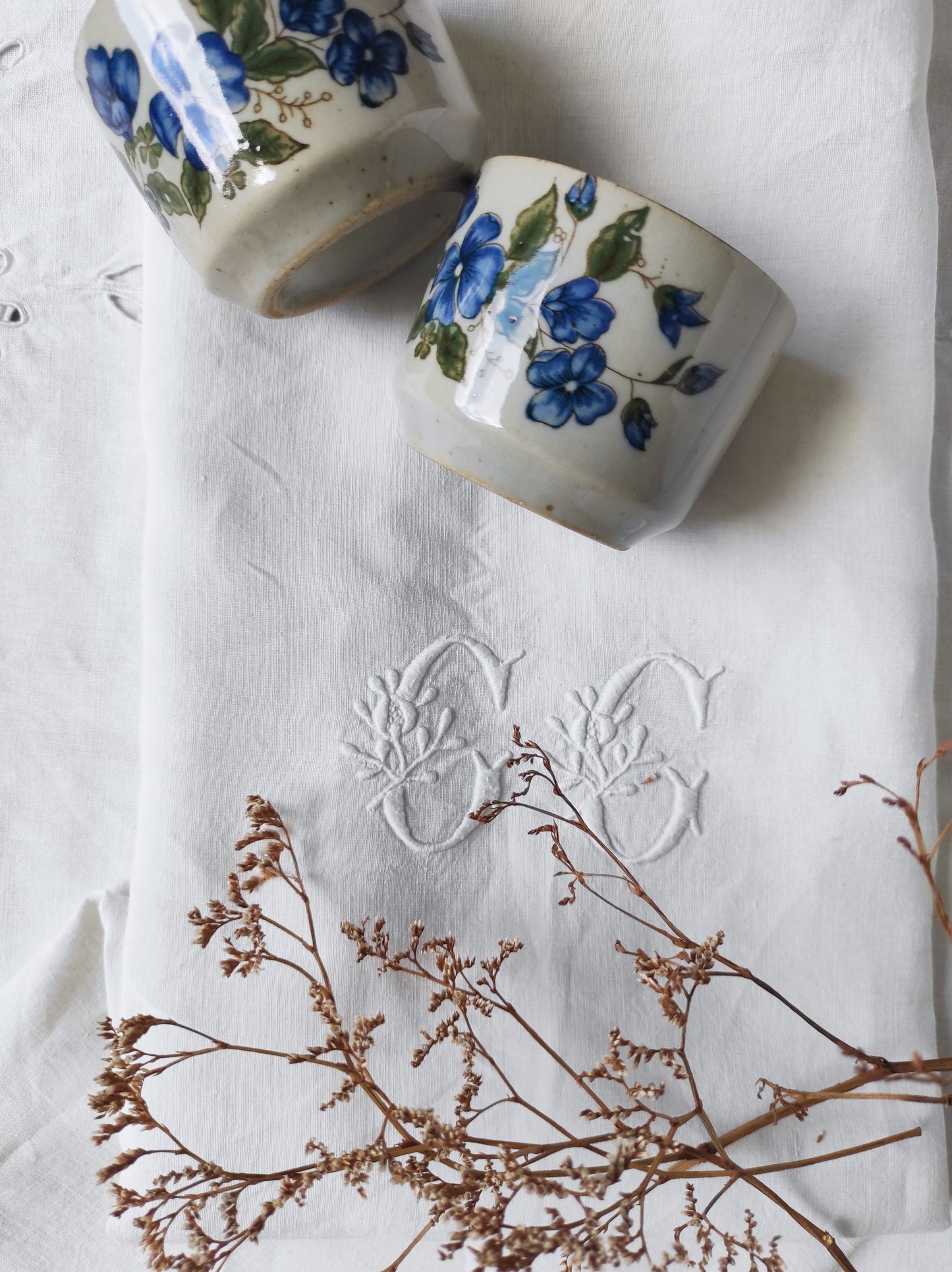 Torchon blanc monogrammé
