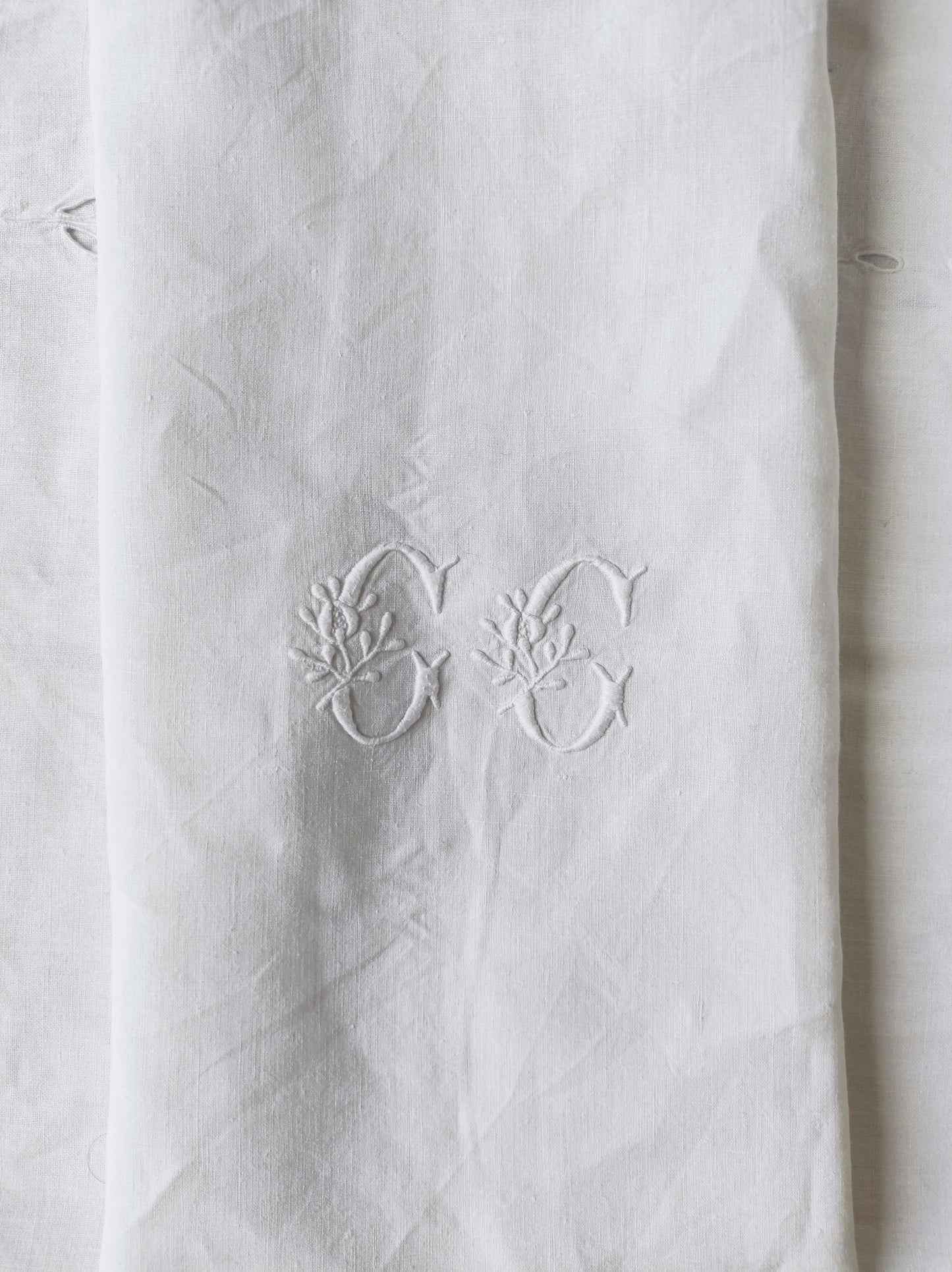 Torchon blanc monogrammé